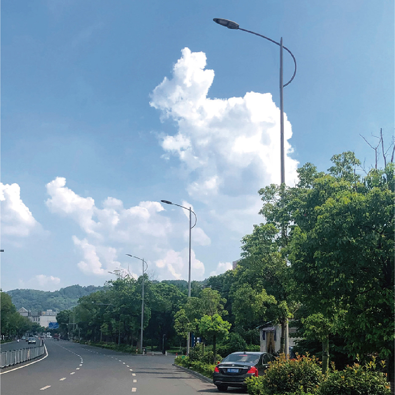 Poste de carretera cónico de aluminio EFFIEL